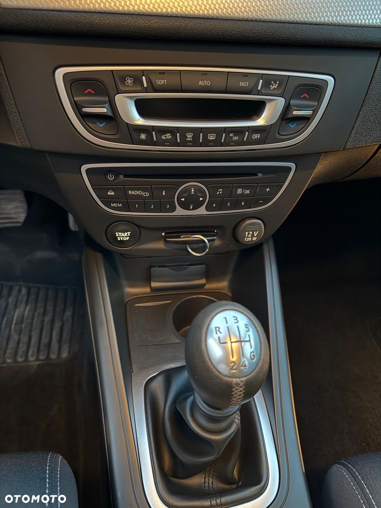 Renault Megane 1.6 16V Dynamique Euro5 - 7