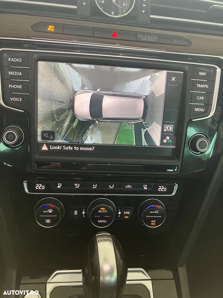 Volkswagen Passat Variant 2.0 BiTDI 4Mot DSG Highline - 21