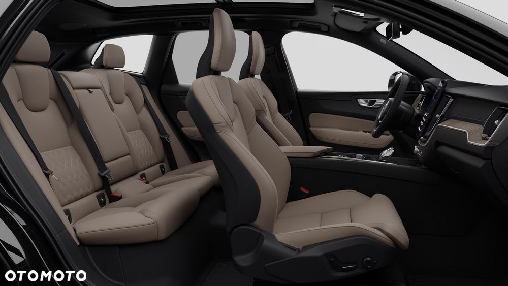 Volvo XC 60 B5 B AWD Ultra Dark - 5