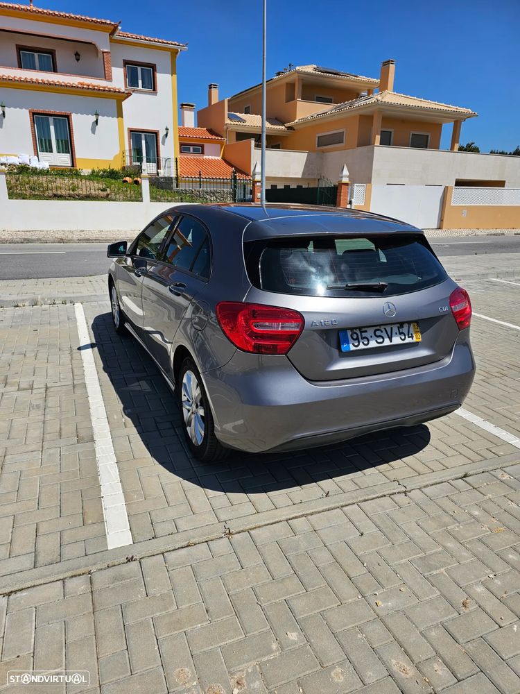 Mercedes-Benz A 180 - 12