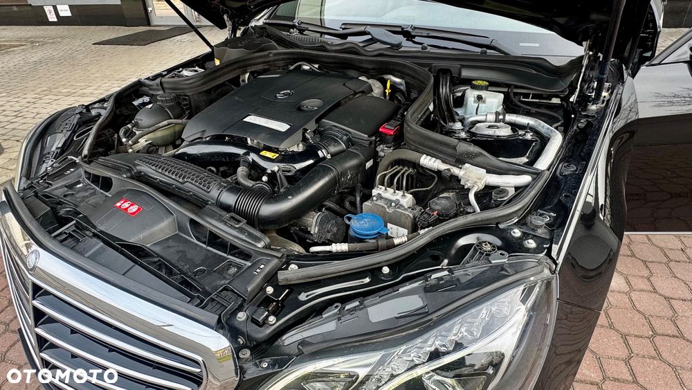 Mercedes-Benz Klasa E - 8