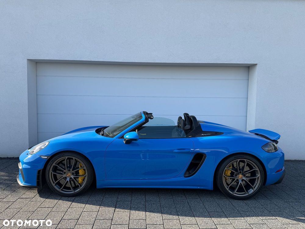Porsche 718 Spyder - 1