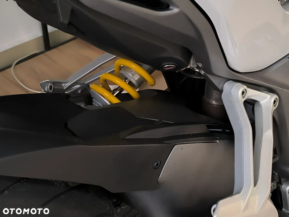 Ducati Multistrada - 11