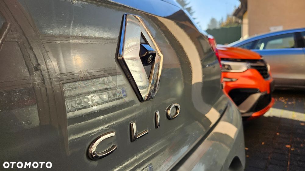 Renault Clio - 35