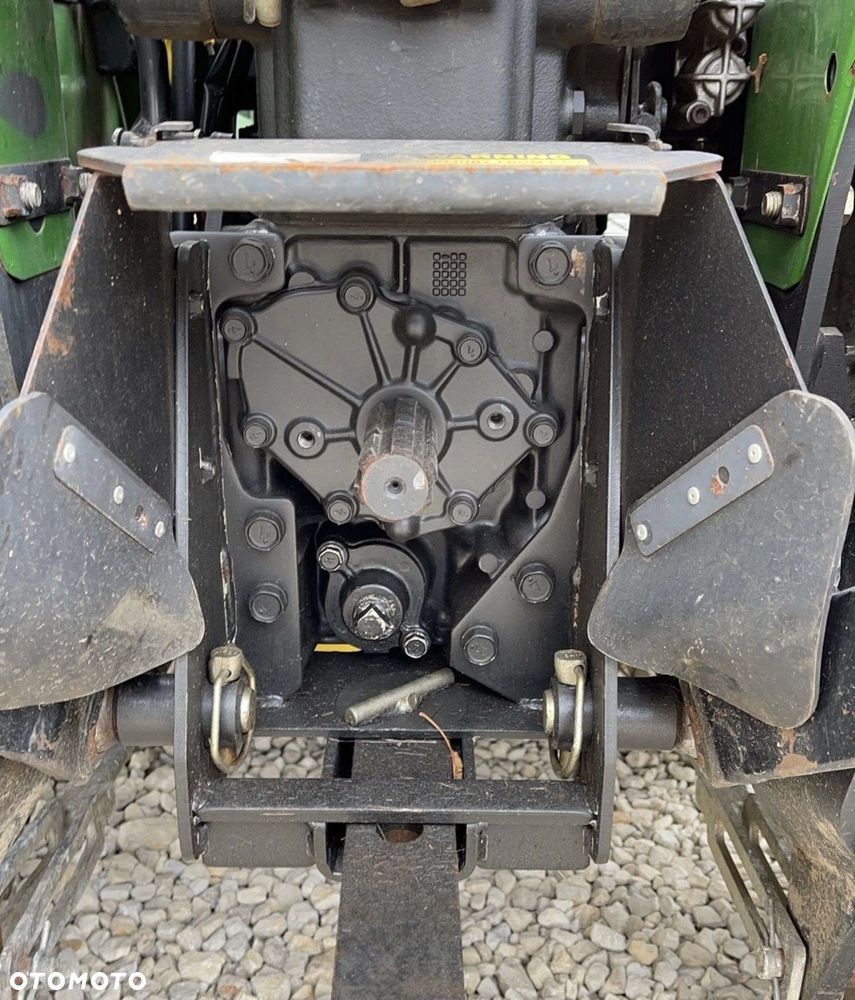 John Deere 4100 - 19