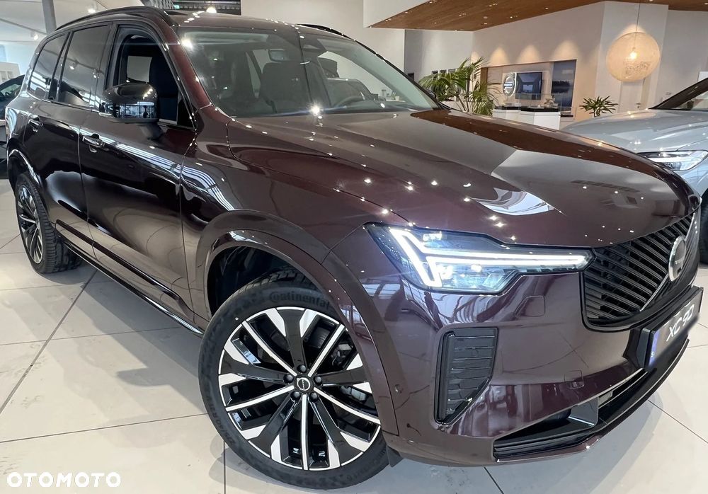 Volvo XC 90 - 9