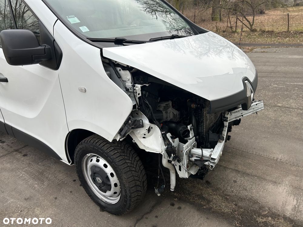 Renault Trafic - 18