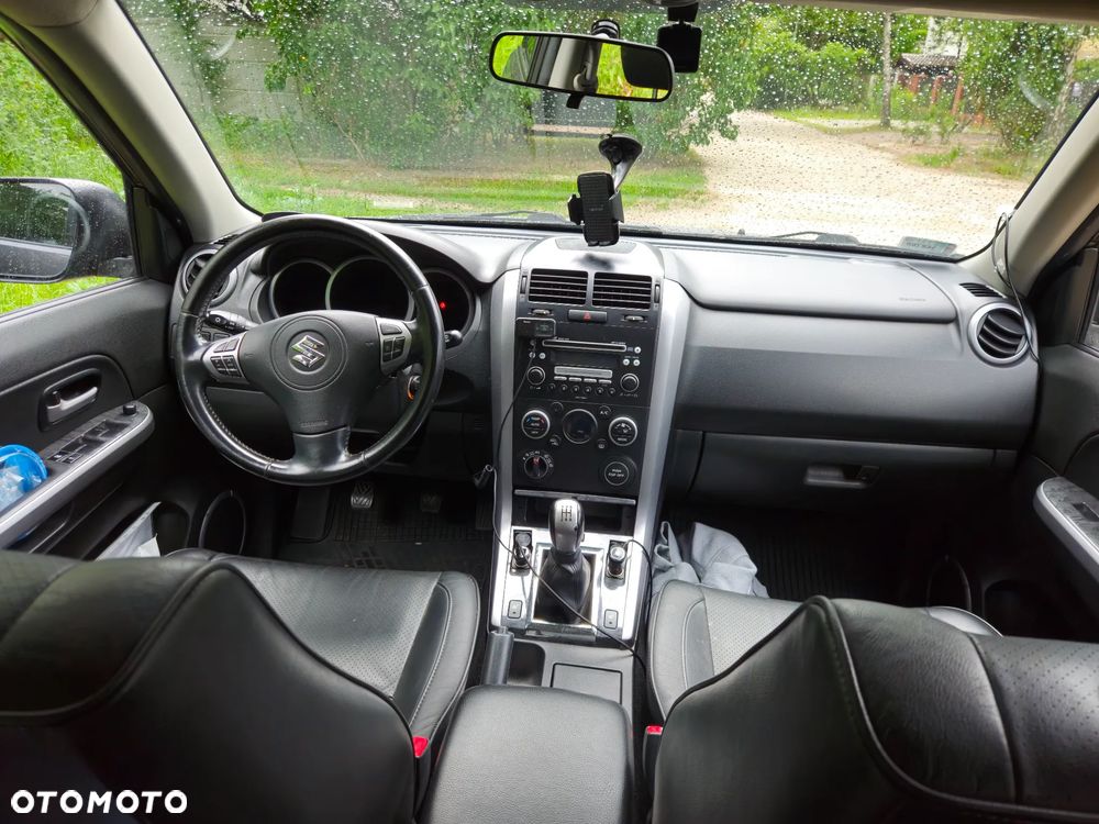 Suzuki Grand Vitara 1.9 DDiS De Luxe - 5