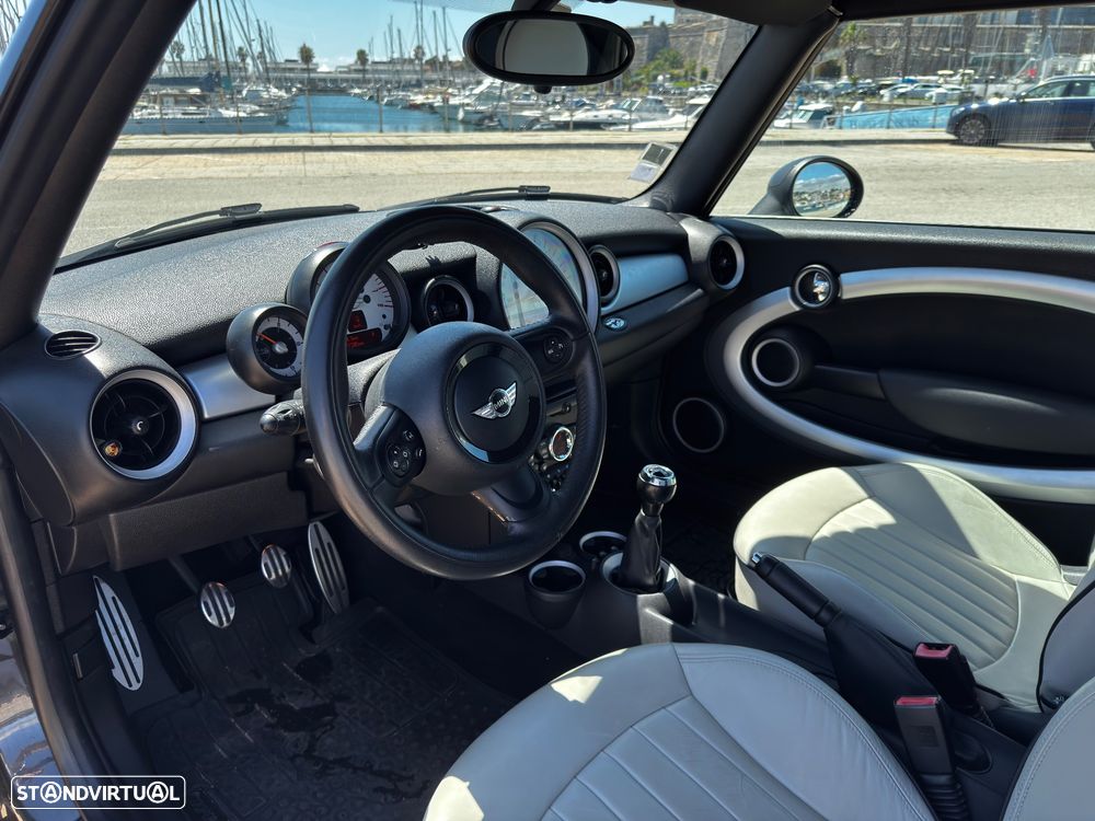 MINI Cabrio Cooper S - 9
