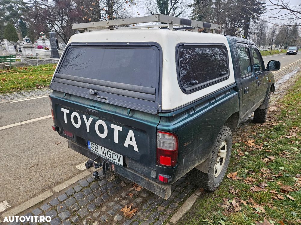 Toyota Hilux 4x4 Double Cab - 10