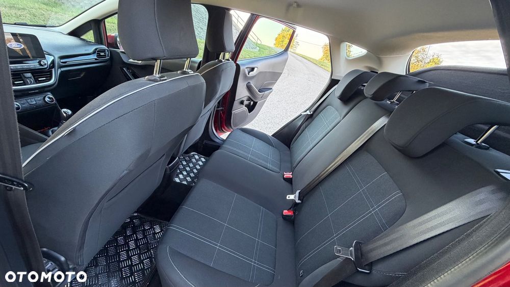 Ford Fiesta - 13
