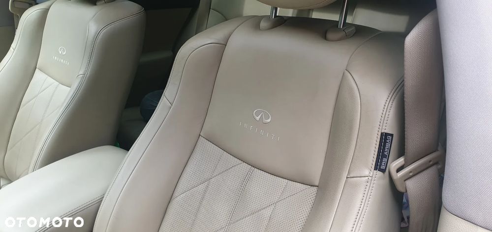 Infiniti FX FX50 S Premium - 7