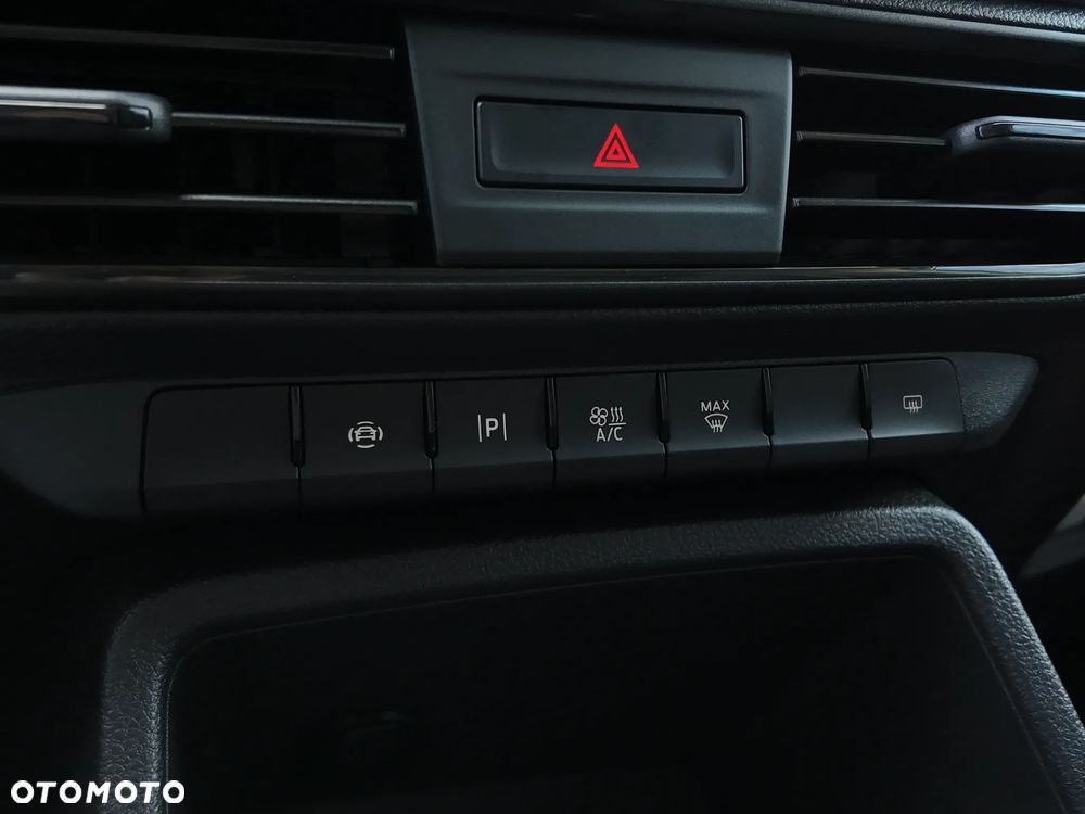 Ford Transit Connect - 20