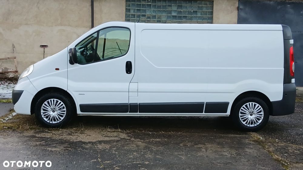 Opel VIVARO - 16