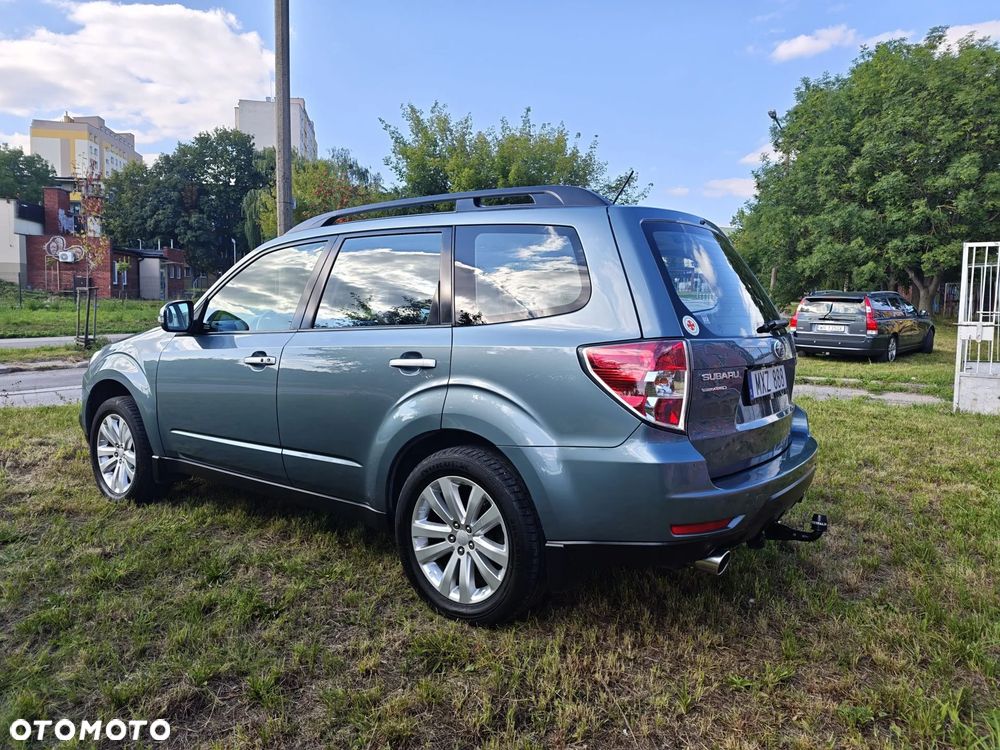 Subaru Forester 2.0X Automatik Exclusive - 3