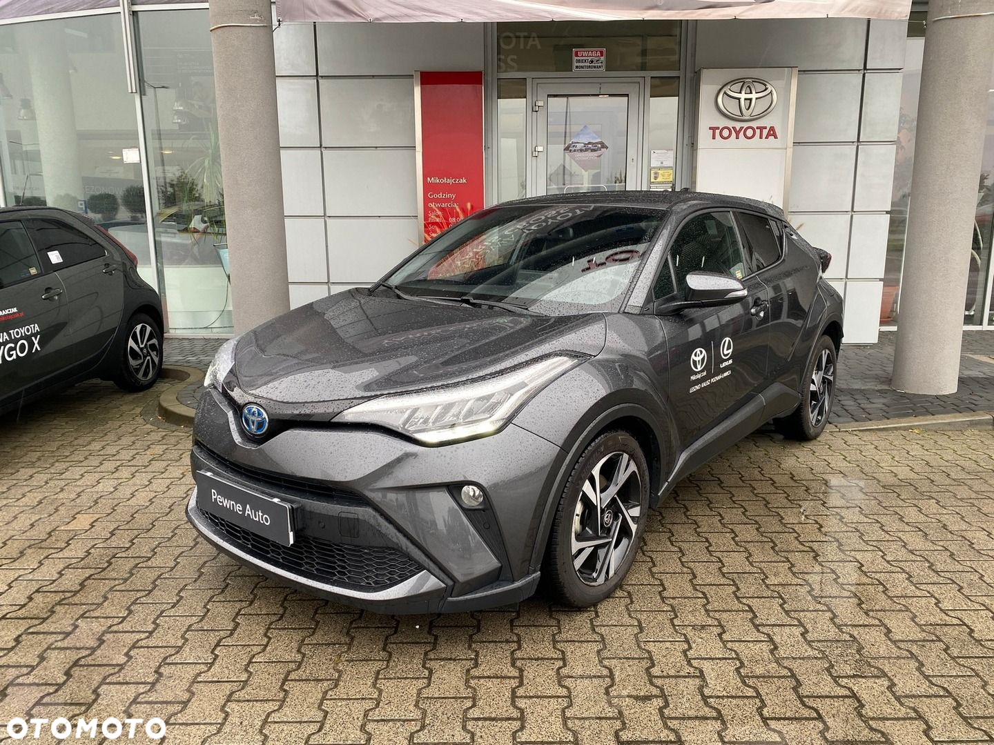 Toyota C-HR - 4