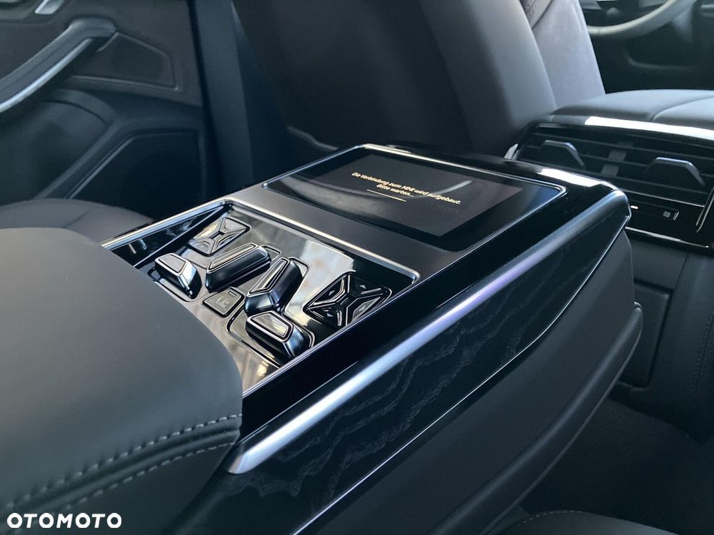 Audi A8 60 TFSI e Quattro Tiptronic - 23
