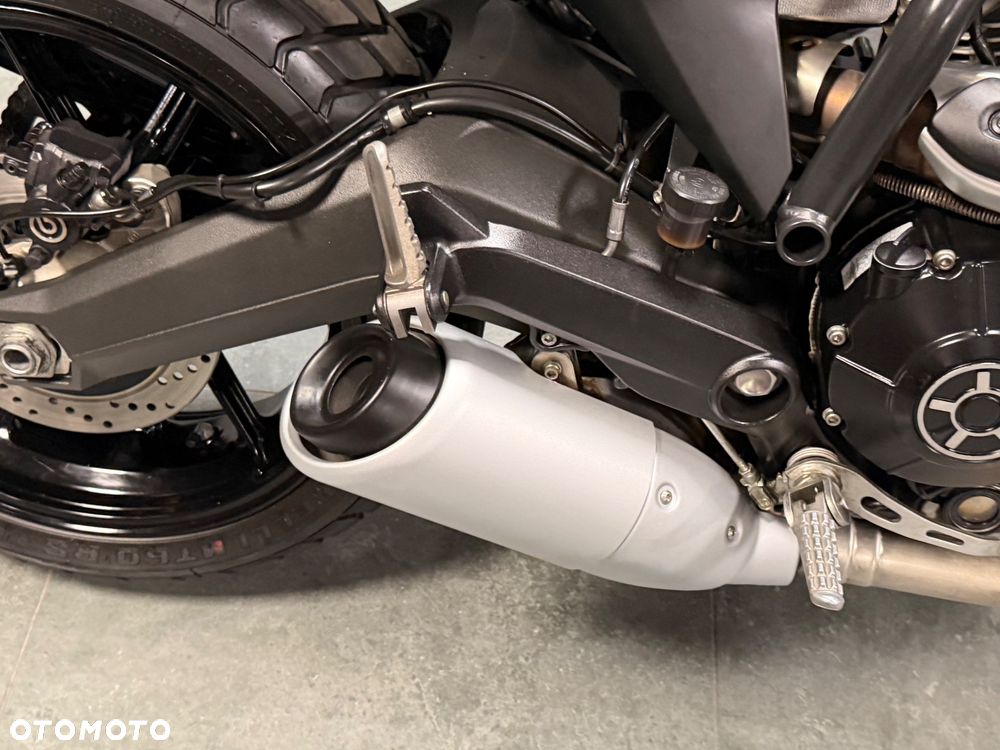Ducati Scrambler - 17