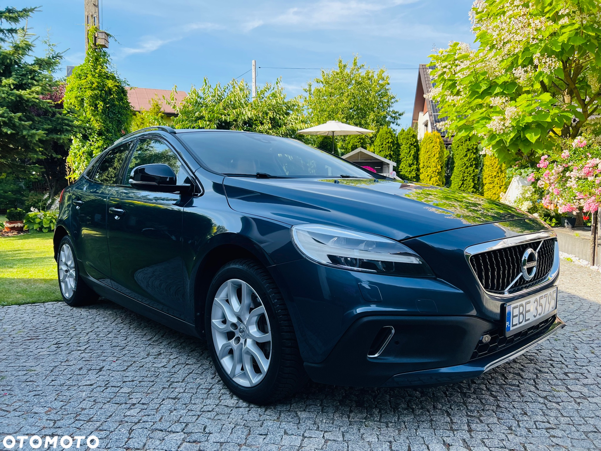Volvo V40 D3 Drive-E Summum - 4