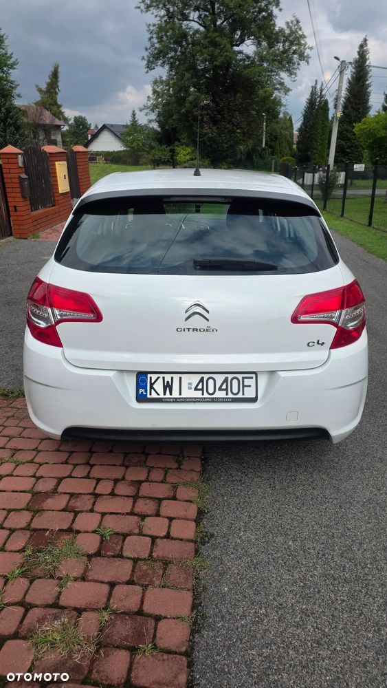 Citroen C4 2013 photo 2