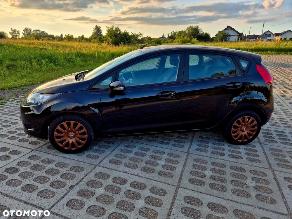 Ford Fiesta 1.25 Celebration - 6