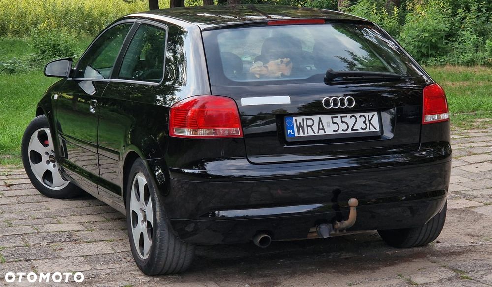 Audi A3 3-drzwiowe 1.6 Ambiente - 4