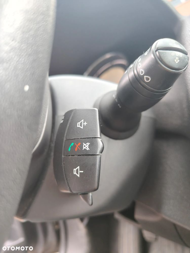 Renault Megane 1.5 dCi Exception - 11