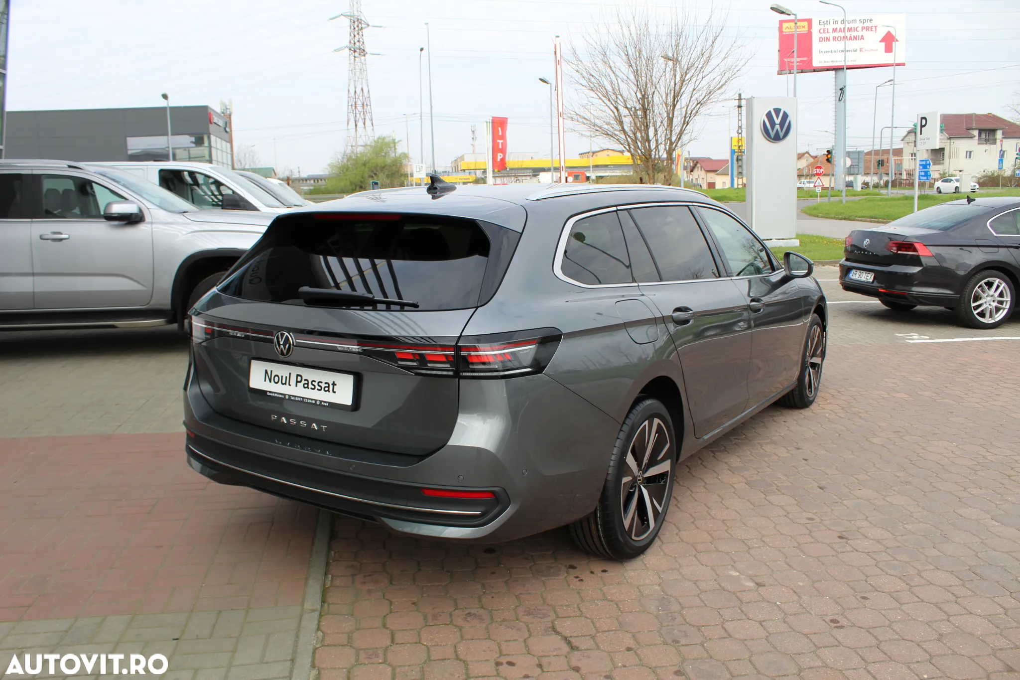 Volkswagen Passat Variant 2.0 TDI SCR DSG Business - 9