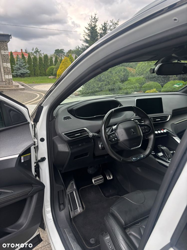 Peugeot 5008 - 13