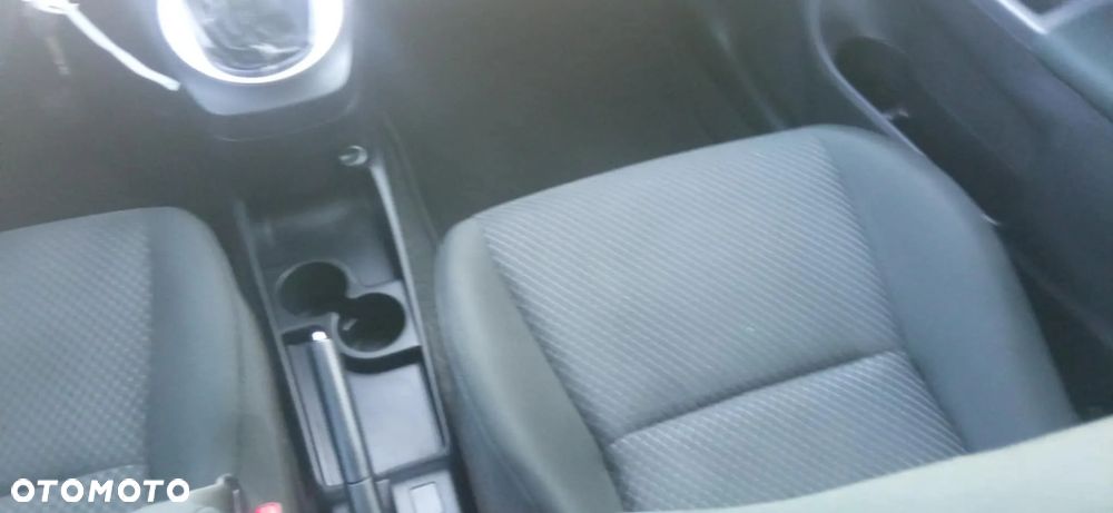 Toyota Verso S 1.33 Active - 22