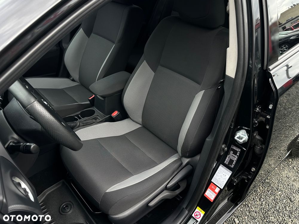 Toyota Auris 1.6 Dynamic - 16