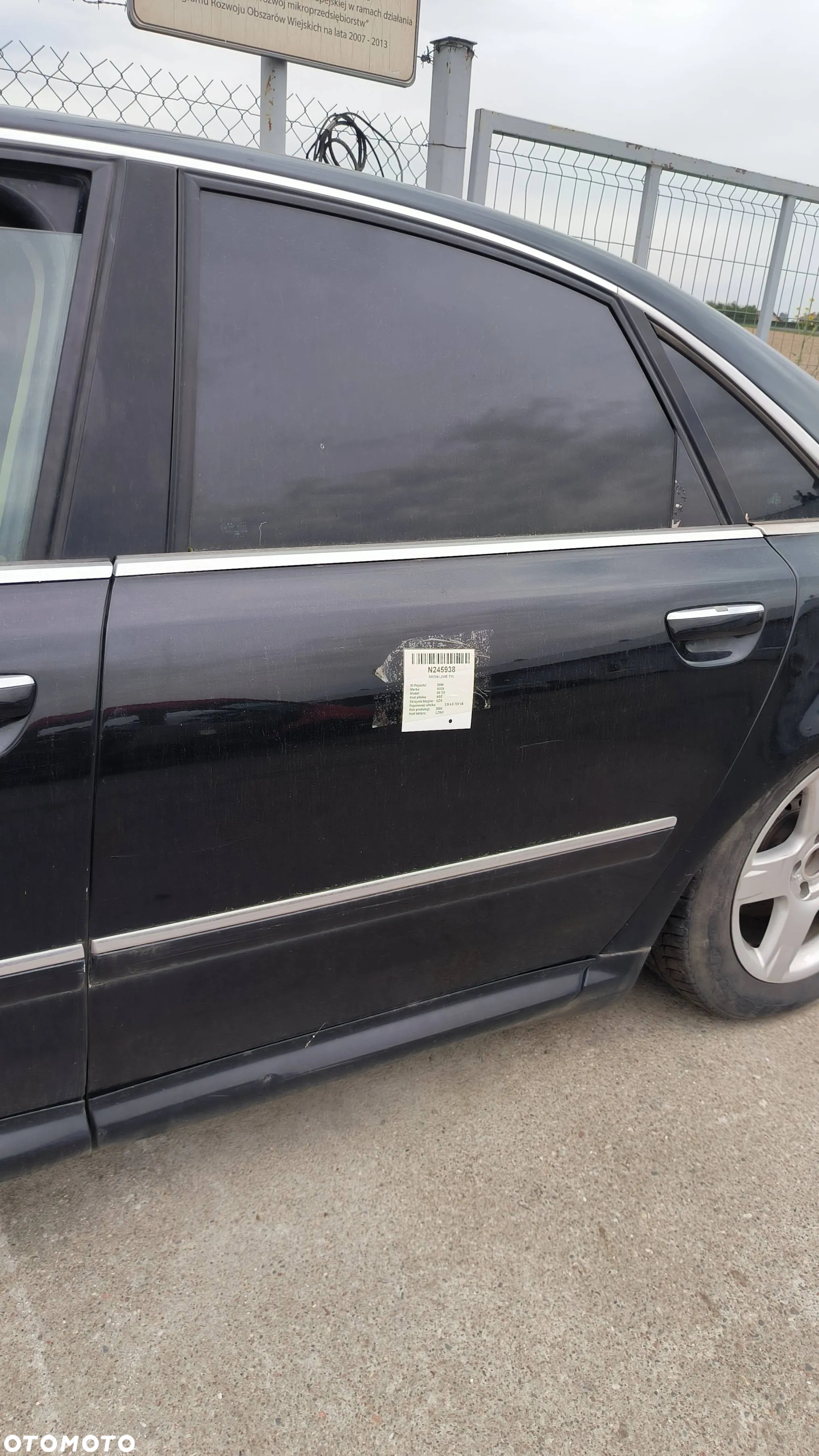 Drzwi lewe/prawe tył Audi A8 D3 4.0 TDI V8 LZ9W MAŁY GRILL NIE LONG - 8