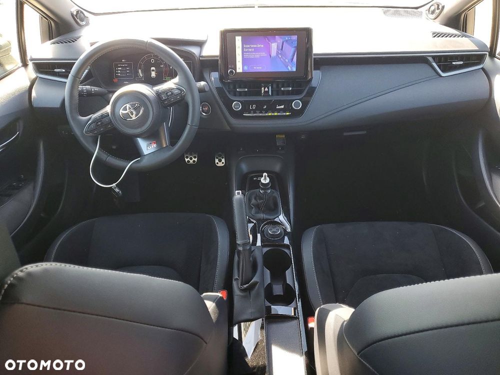 Toyota GR Corolla - 9