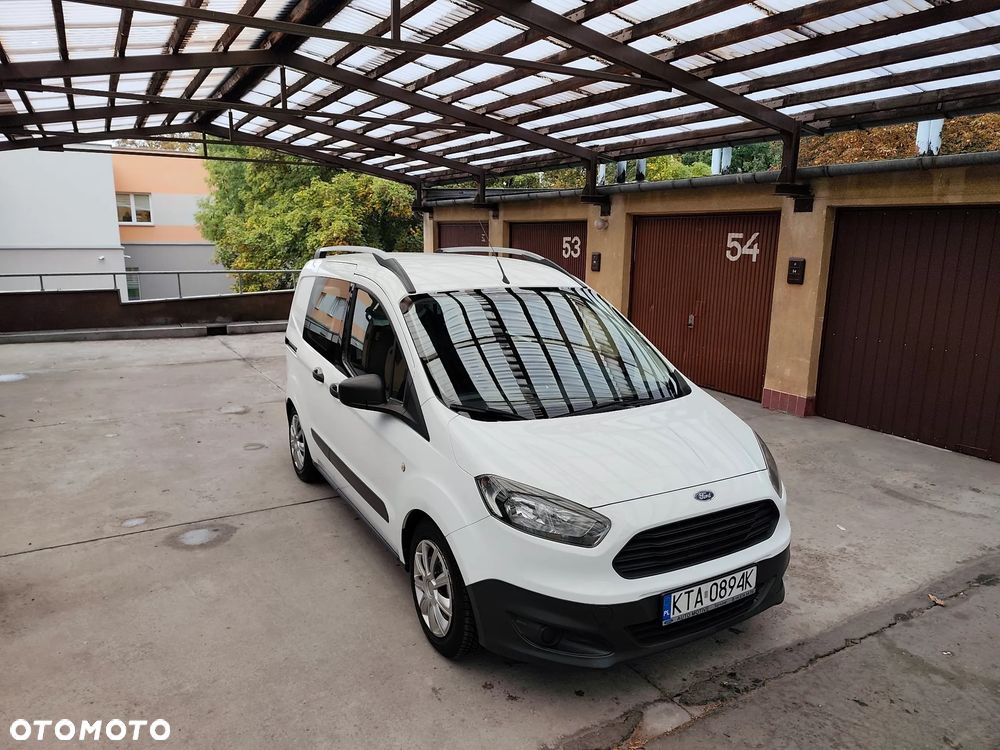 Ford Tourneo Courier 1.0 EcoBoost S&S Trend - 6
