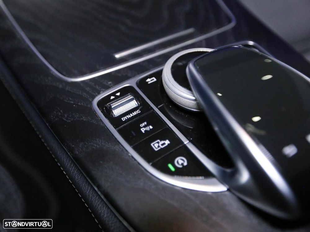 Mercedes-Benz E 220 d Avantgarde - 22