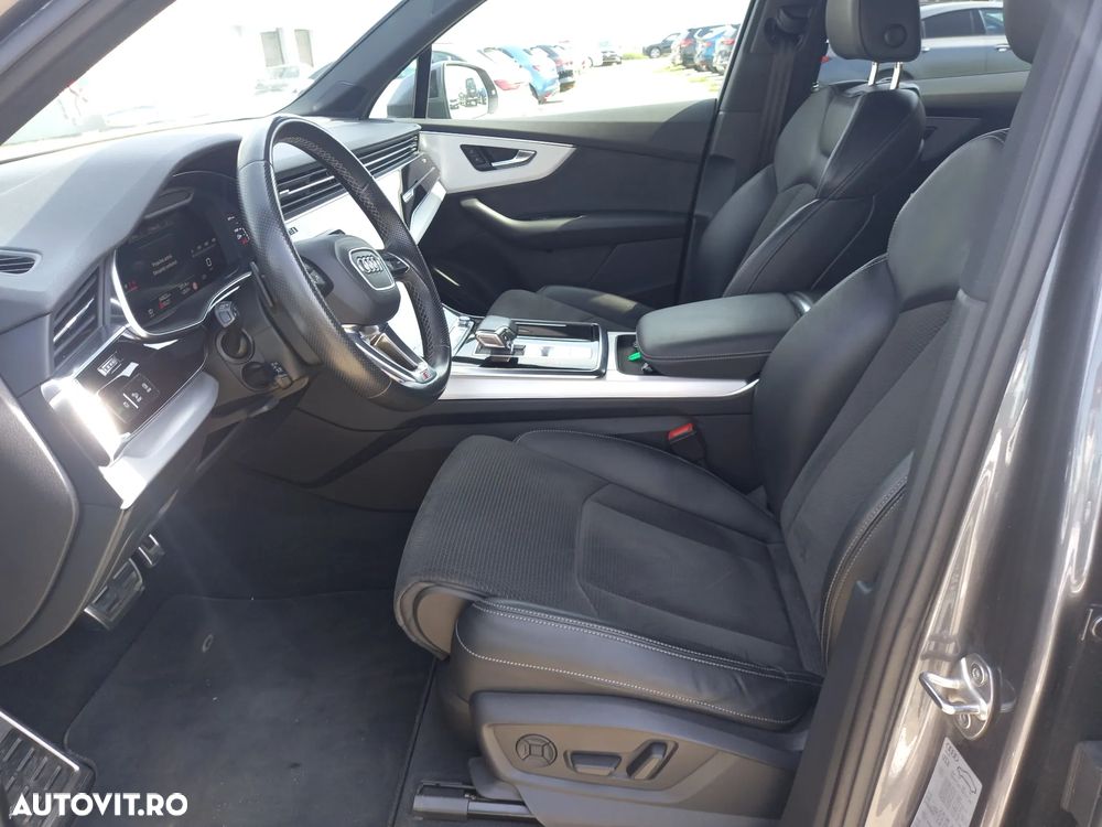 Audi Q7 - 13