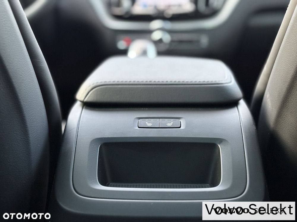 Volvo XC 60 - 32