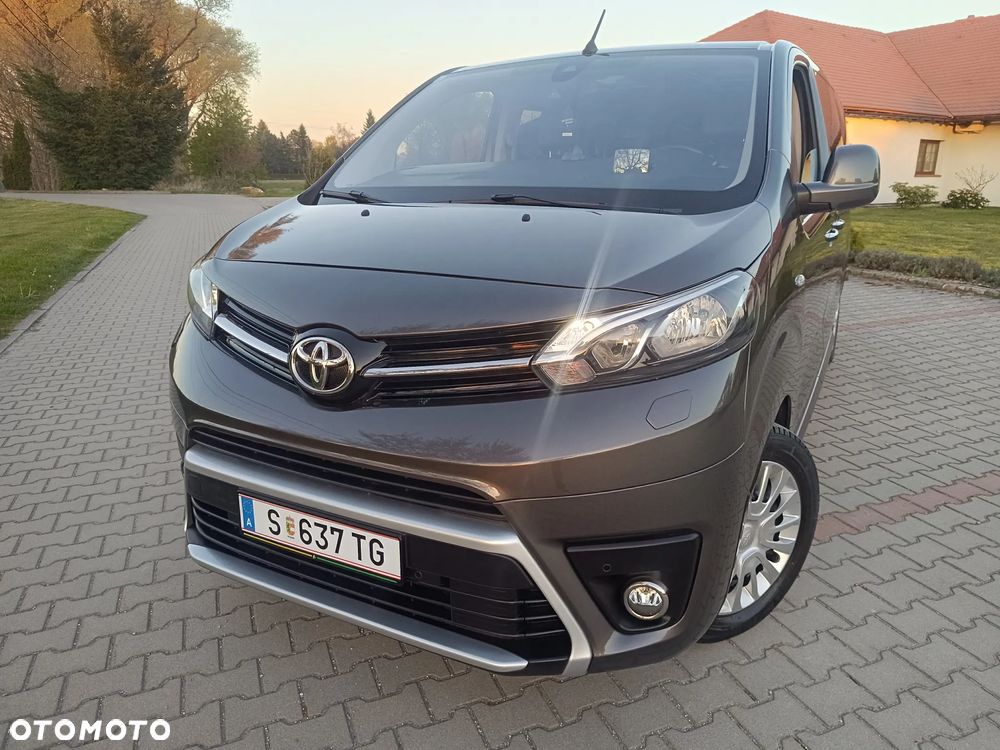 Toyota Proace Verso 2.0 D4-D Long VIP - 2