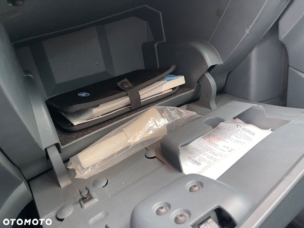 Ford Grand C-MAX - 19