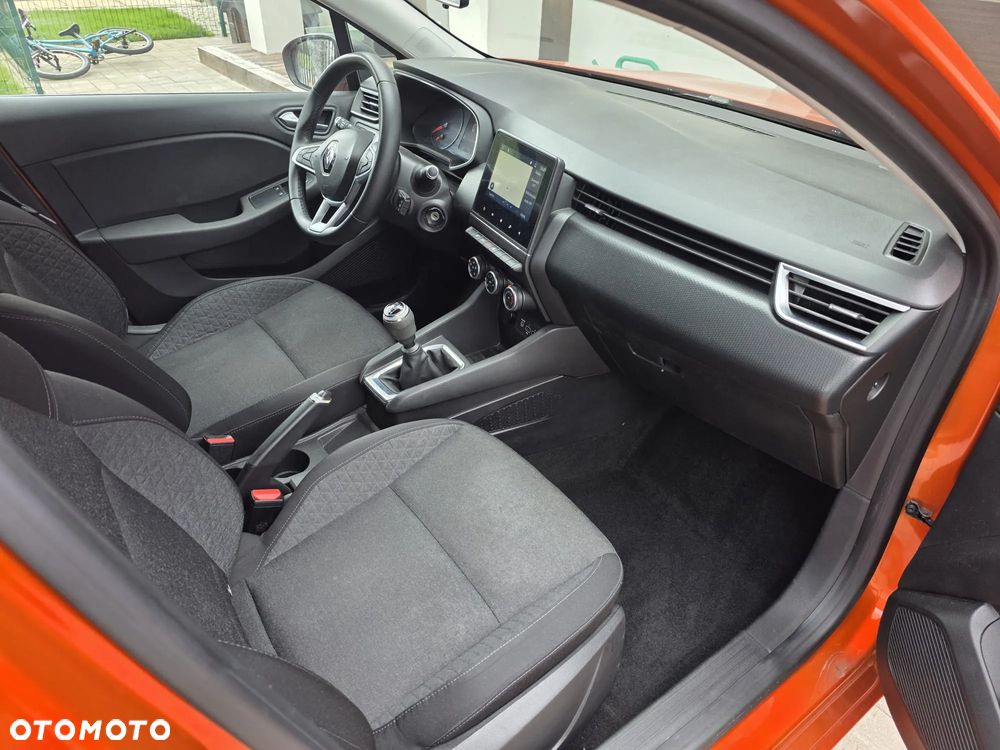 Renault Clio TCe 90 INTENS - 16