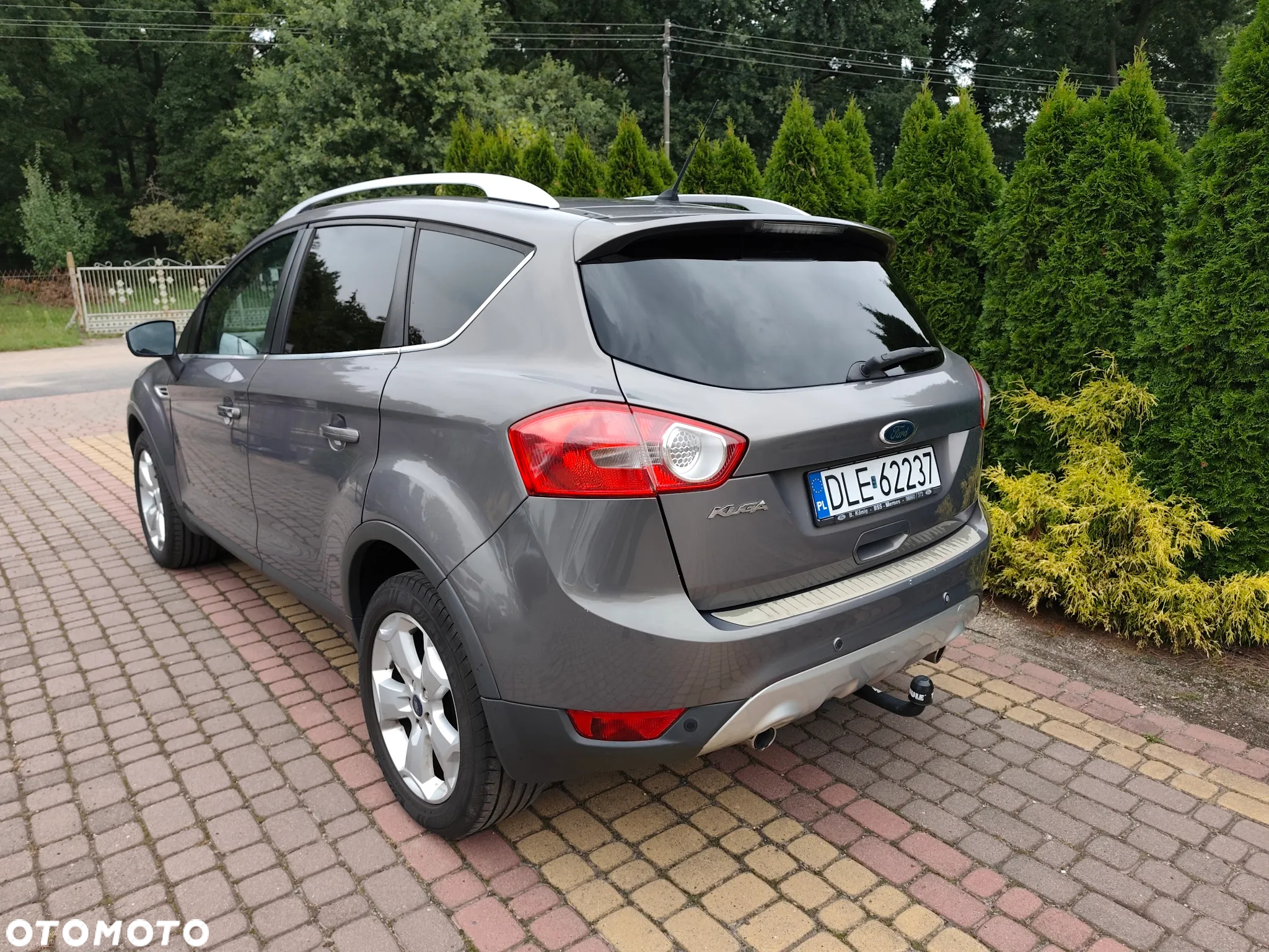 Ford Kuga 2.0 TDCi 4WD Titanium Plus - 3