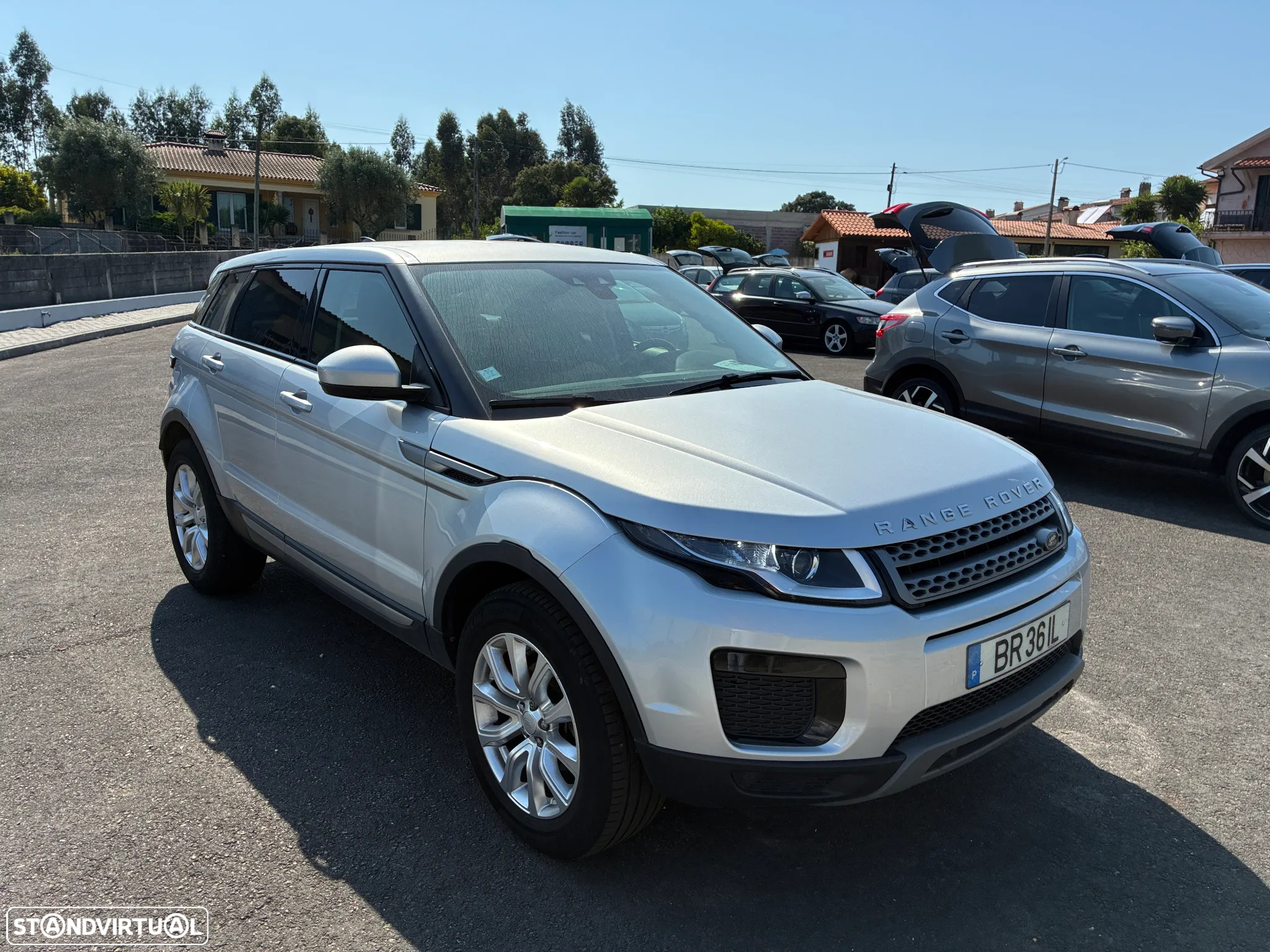 Land Rover Range Rover Evoque D150 FWD - 16