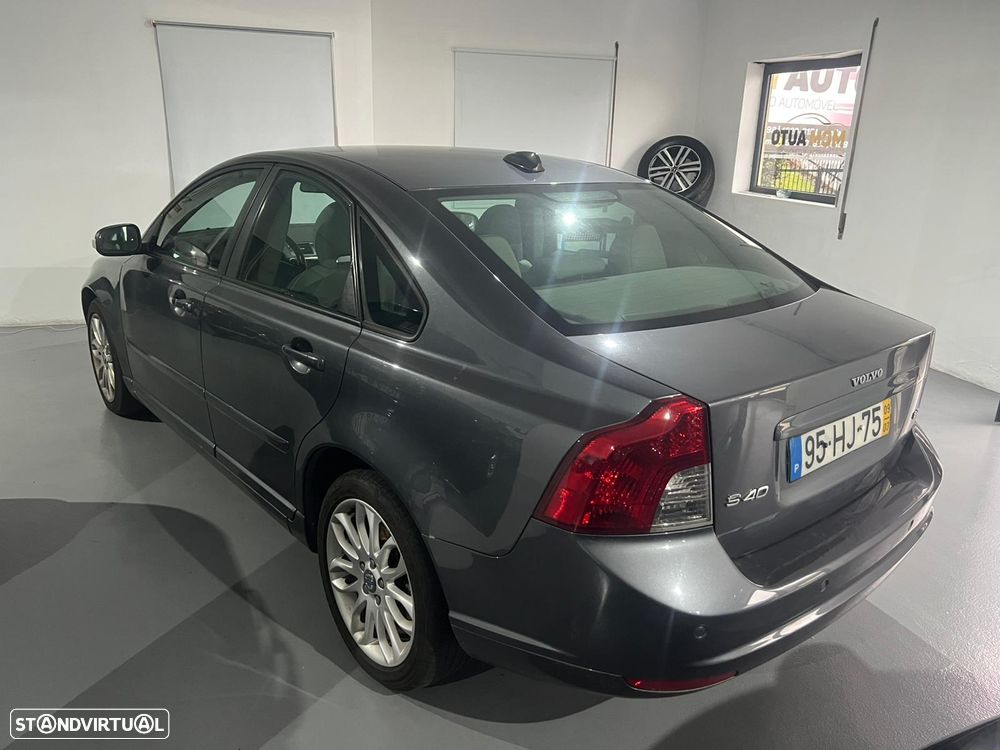 Volvo S40 1.6 D Nível 3 - 2