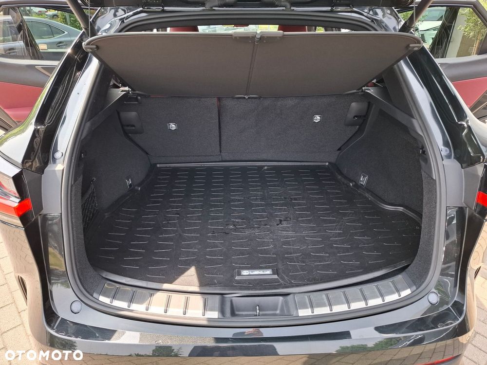 Lexus NX 350h Omotenashi AWD - 26