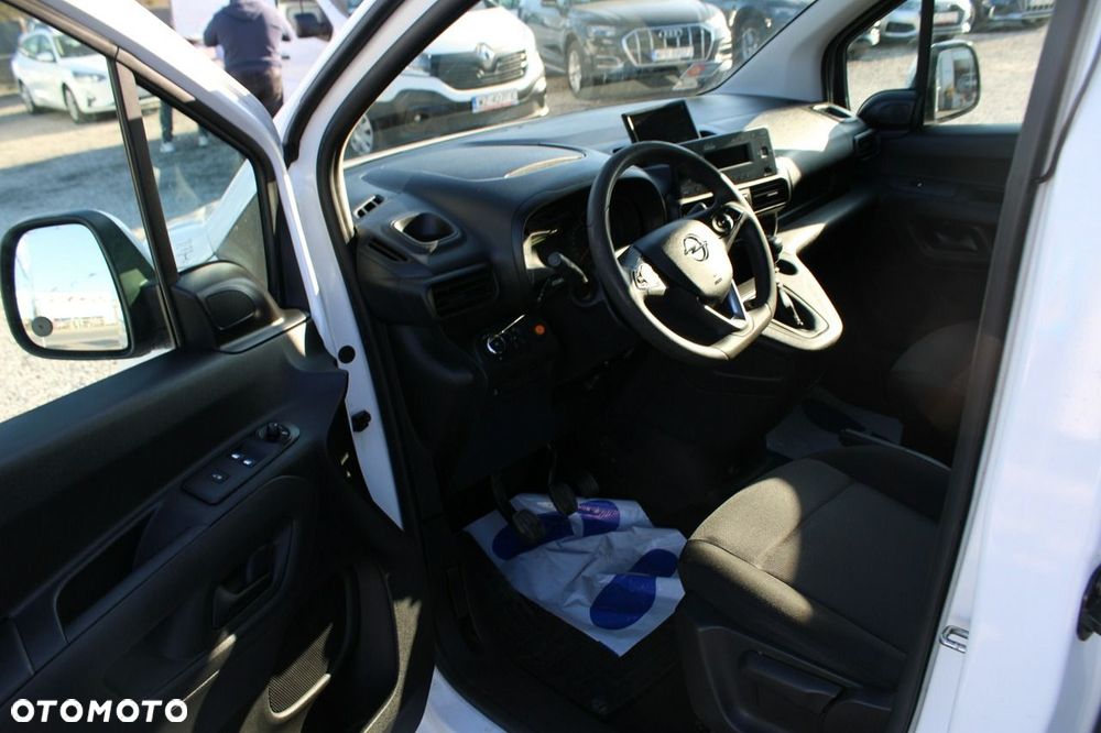 Opel Combo - 21