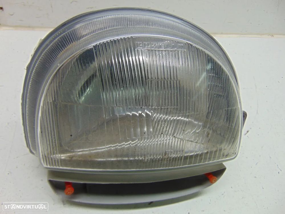 Renault Twingo farol - 2