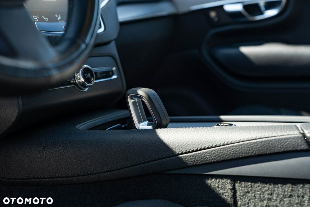 Volvo XC 90 - 19