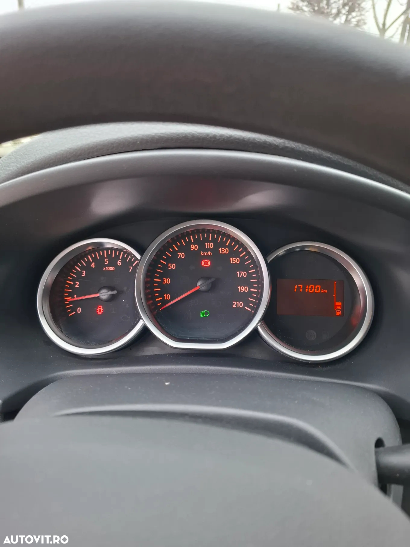 Dacia Logan MCV 1.0 SCe SL PLUS - 9