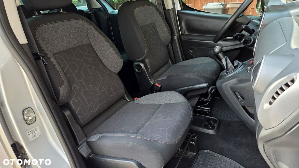 Peugeot Partner 1.6 BlueHDi Active - 17