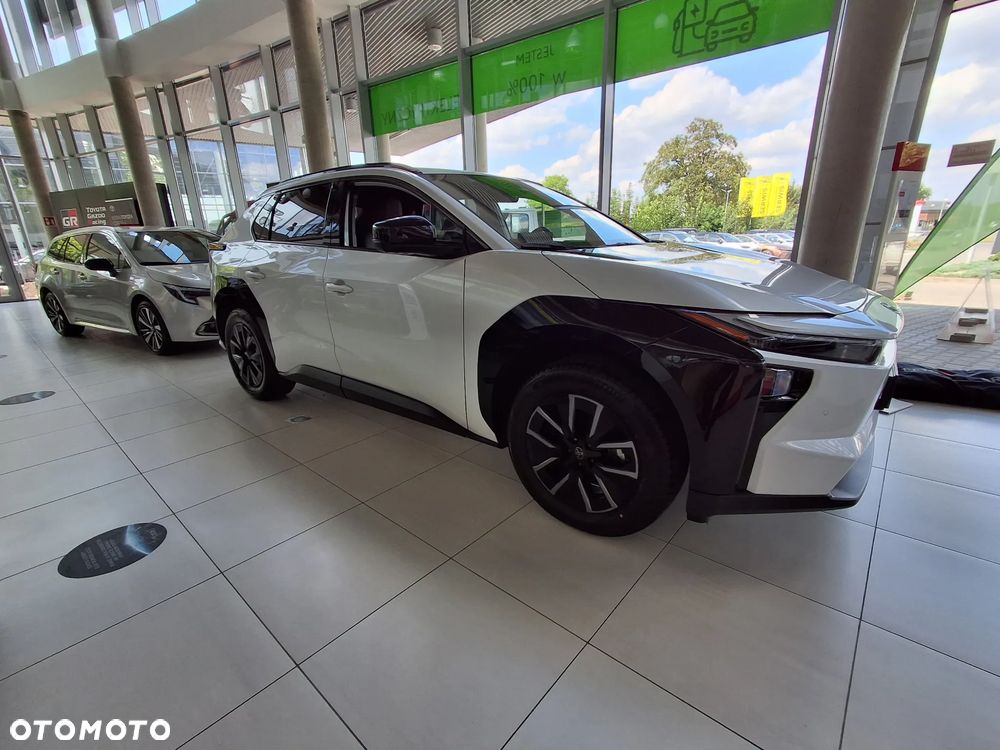 Toyota bZ4X 73.1kWh 4x4 Style - 5